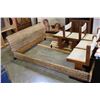 Image 2 : WICKER DOUBLE SIZE BED FRAME