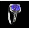 Image 4 : 14K White Gold 3.02 ct. Tanzanite and Diamond Ring