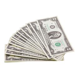 Lot of (16) 1976 $2 Bicentennial Federal Reserve STAR Notes