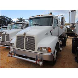 2001 KENWORTH T300 WATER TRUCK, VIN/SN:2NKMHZ7X71M865200 - S /A, 275 HP CUMMINS ISC ENG, 10 SPD TRAN