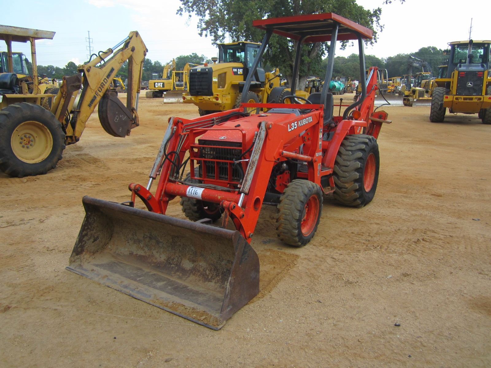 2005 KUBOTA L35 LOADER BACKHOE, VIN/SN74091 GP BUCKET, 17" HOE