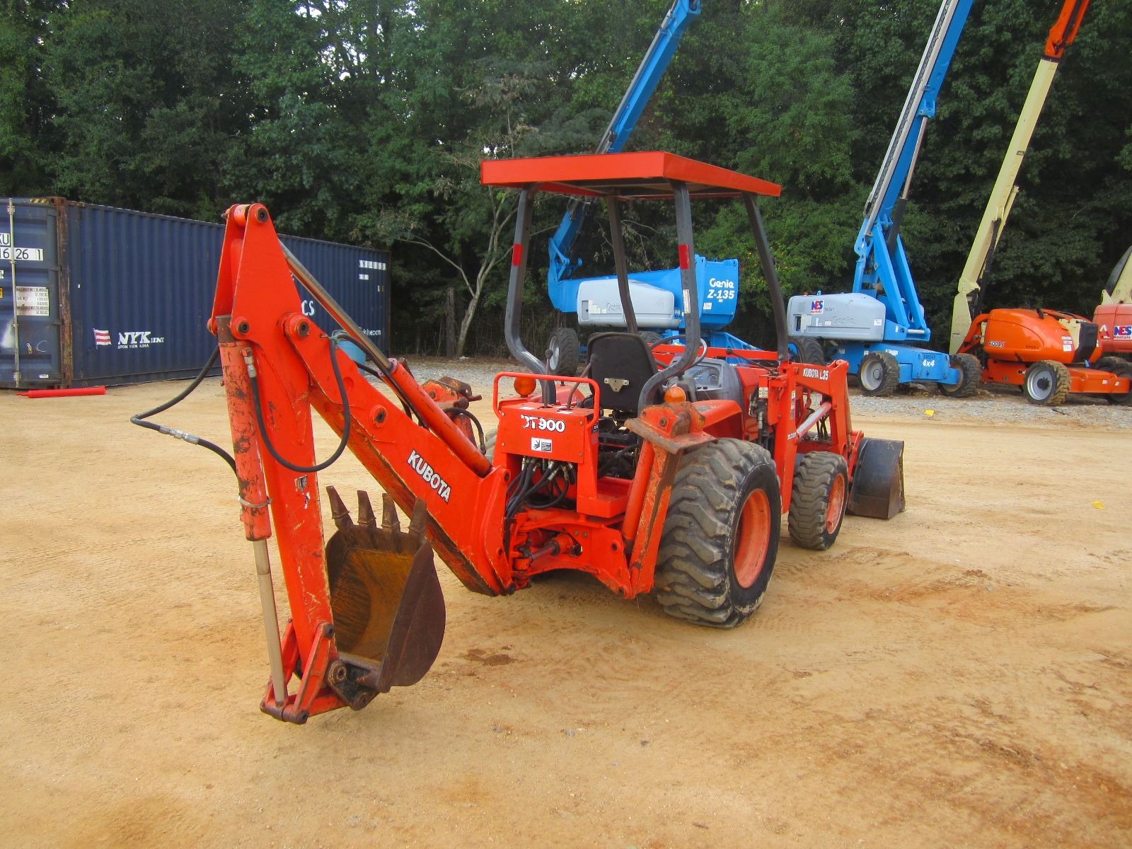 2005 KUBOTA L35 LOADER BACKHOE, VIN/SN74091 GP BUCKET, 17" HOE