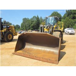 2008 JOHN DEERE 744J WHEEL LOADER, VIN/SN:617504 - GP BUCKET, AUX HYD, RIDE CONTROL, ECAB W/AIR, 26.