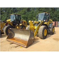 2016 KOMATSU WA270-8 WHEEL LOADER, VIN/SN:83063 - QUICK COUPLER, GP BUCKET, FORKS, AUX HYD, RIDE CON