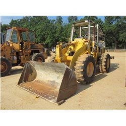 INTERNATIONAL 515 WHEEL LOADER, VIN/SN:3390125J061909 - GP BUCKET, CANOPY, 18.4-24 TIRES