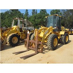 2001 JOHN DEERE 344H WHEEL LOADER, VIN/SN:710373 - WICKER ADJ FORKS, ECAB W/AIR, 17.5-25 TIRES, METE