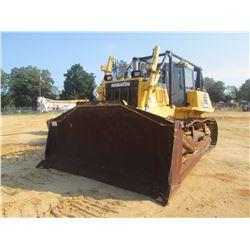 2011 KOMATSU D155AX-6 CRAWLER TRACTOR, VIN/SN:81257 - SEMI-U BLADE W/HYD TILT, CARGO M140 BASE WINCH