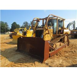 CAT D6R XL CRAWLER TRACTOR, VIN/SN:5LN02762 - SEMI-U BLADE W/TIL, DIFF STEER, ECAB W/AIR, SWEEPS, ME