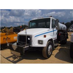 1997 FREIGHTLINER ASPHALT DISTRIBUTOR, VIN/SN:1FV6HFAA3VH838470 - S/A, CUMMINS DIESEL ENG, 6 SPD TRA