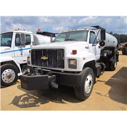 1995 CHEVROLET KODIAK ASPHALT DISTRIBUTOR, VIN/SN:1GBM7H1J1SJ104615 - S/A, CAT DIESEL ENG, 5+2 SPD T