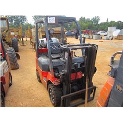 TOYOTA 7FGCU25 FORKLIFT, VIN/SN:62819 - 5,500# CAP, LP GAS, SINGLE STAGE, ROLL BAR