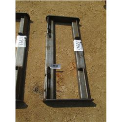 SKID STEER ATTACH FRAME