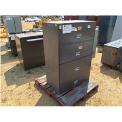 4 DRAWER METAL CABINET
