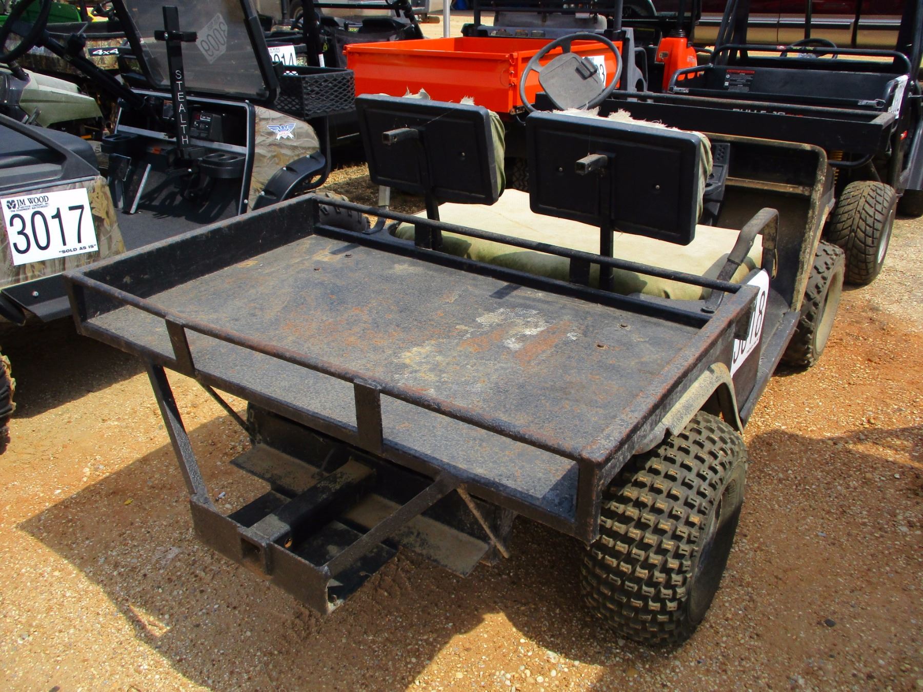 EZ-GO GOLF CART, - GAS ENGINE, FRONT & REAR RACKS