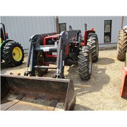 MASSEY FERGUSON 471 FARM TRACTOR, VIN/SN:37069 - MFWD, 3 PTH, PTO, 2 HYD REMOTES, 2495 FRONT LOADER 
