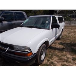 2002 CHEVROLET S1- PICKUP, VIN/SN:1GCCS145728213471 - GAS ENGINE, A/T, BED COVER, ODOMETER READING 1