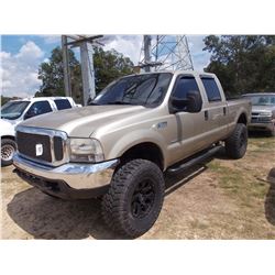 2001 FORD F250 PICKUP, VIN/SN:1FTNW21F21EA94440 - 4X4, EXTENDED CAB, FORD POWER STROKE DIESEL ENG, A