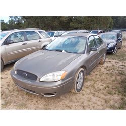 2005 FORD CROWN VICTORIA SEDAN, VIN/SN:1FAFP532X5A132092 - V8 GAS ENGINE, A/T, ODOMETER READING 134,