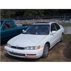 1995 HONDA CIVIC, VIN/SN:1HGCD5661SA063312 - GAS ENGINE, A/T, ODOMETER READING 216,653 MILES