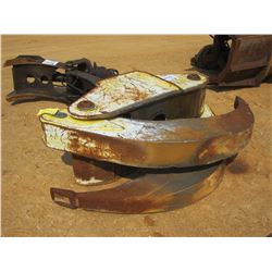 JOHN DEERE 748H GRAPPLE