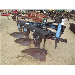 3 ROW BOTTOM PLOW