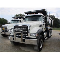 2017 MACK GU713 DUMP, VIN/SN:1M2AX07C0HM036383 - TRI-AXLE, 455HP MACK MP8 ENGINE, ALLISON A/T, 44K R