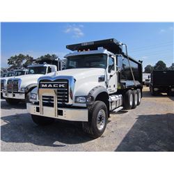 2017 MACK GU713 DUMP, VIN/SN:1M2AX07C7HM036378 - TRI-AXLE, 455HP MACK MP8 DIESEL ENGINE, ALLISON 450