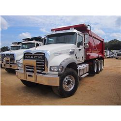 2013 MACK GU713 DUMP, VIN/SN:1M2AX04C8DM016283 - TRI-AXLE, 405 HP MACK MP7 ENGINE, MACK T310M 10 SPD