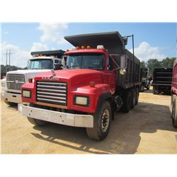 2000 MACK RD688S DUMP, VIN/SN:1M2P267C1YM054032 - TRI-AXLE, MACK ENG, 8LL TRANS, 16' STEEL DUMP BODY
