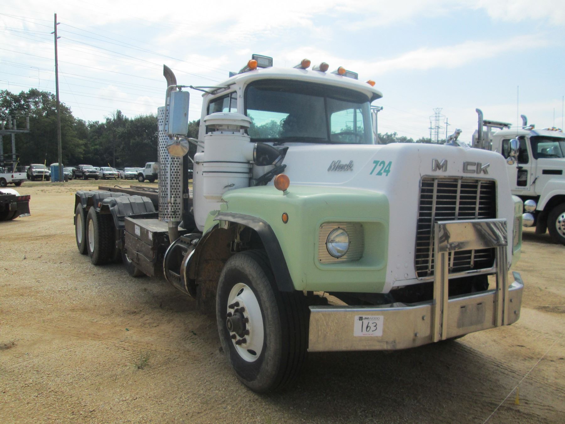 1995 MACK RB690S ROLL OFF TRUCK, VIN/SN1M2AM20C8SM002651 TRIAXLE