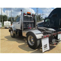 2002 GMC C7500 TRUCK TRACTOR, VIN/SN:1GDM7H1C92J516404 - S/A