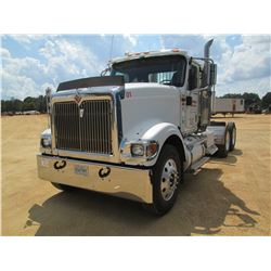 2002 INTERNATIONAL 9900I TRUCK TRACTOR, VIN/SN:2HSCHAER52C033663 - T/A, CUMMINS N-14 DIESEL ENG, 10 