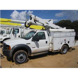 2007 FORD F550 XL BUCKET TRUCK, VIN/SN:1FDAF57PX7EB27477 - 4X4, V8 POWERSTROKE DIESEL ENG, A/T, ALTE