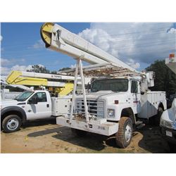1978 INTERNATIONAL 1854 BUCKET TRUCK, VIN/SN:AA185JHA13565 - S/A, DIESEL ENG, 9 OR 10 SPD TRANS, FRO
