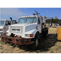 1992 INTERNATIONAL 4800 HYDROSEEDER, VIN/SN:1HTSENKL8NH404092 - S/A,4X4, INTL DIESEL ENG, 5 SPD TRAN