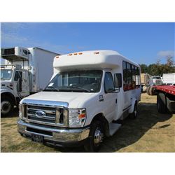 2013 FORD E350 BUS, VIN/SN:1FDEE35599DA76126 - GAS ENGINE, A/T, 9 PASSENGER, HANDICAP ASST, ODOMETER