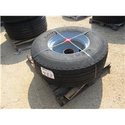 425/65R22.5 TIRE W/RIM