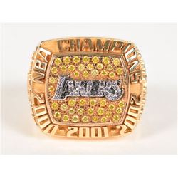 Los Angeles Lakers 2000–2002 Commemorative Championship Ring