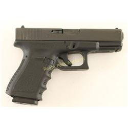Glock 19 Gen 3 9mm SN: SLS586