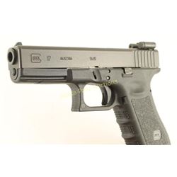 Glock 17 9mm SN: NLH656