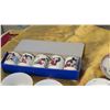 Image 8 : Misc Lot: Cloisonne Cigarette Holders, Gilt Enameled Bowls & Spoons, Sake Cups, Small White Bowls