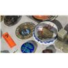 Image 8 : Misc. Lot: Small Wooden Boxes, Bowls, Snuff Bottles, Bracelet, Carved Objects, etc.