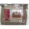 Image 1 : Loveseat Slipcover
