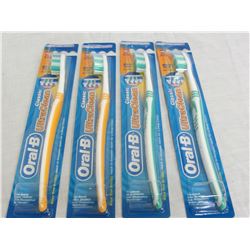 Oral B Tooth Brushes