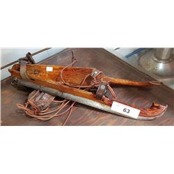 ANTIQUE ICE SKATES