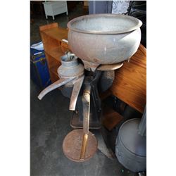 VINTAGE CREAM SEPERATOR