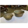 Image 2 : TWO ANTIQUE BRASS POTS WITH IRON HANDLES