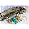 Image 2 : LOT OF METAL STRUCTO CARS + TRANSPORT TRUCK