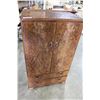 Image 1 : ANTIQUE WARDROBE