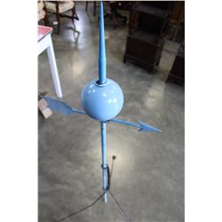 ANTIQUE BLUE LIGHTNING ROD